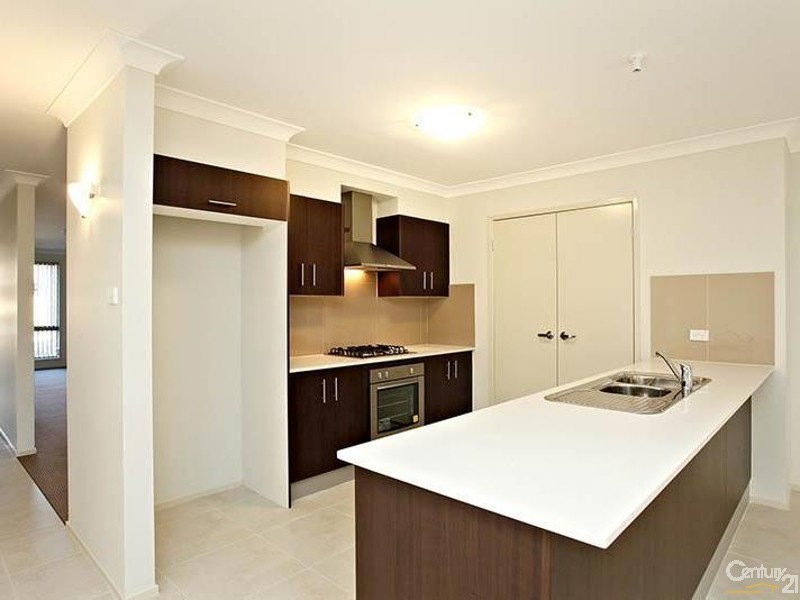 7 Barkala St, The Ponds NSW 2769