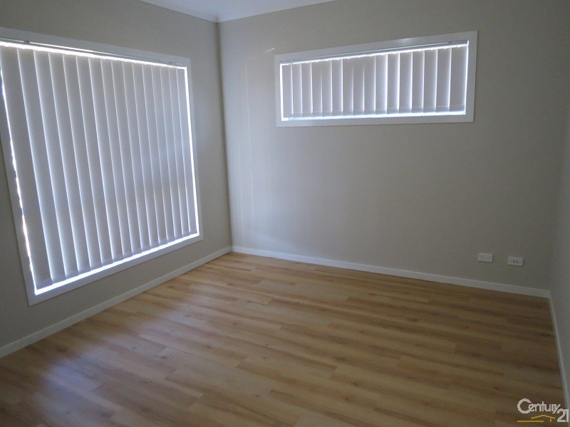 11 Grazier Rd, Rouse Hill NSW 2155