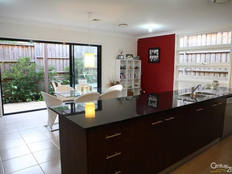 28 Benson Rd, Beaumont Hills NSW 2155