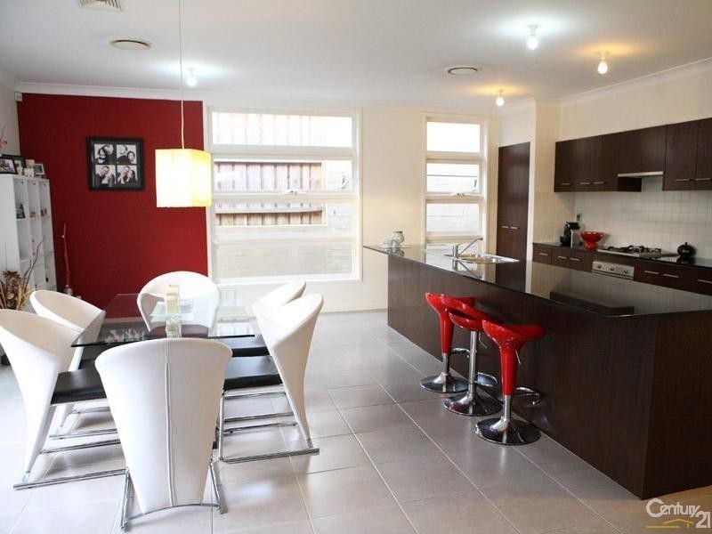 28 Benson Rd, Beaumont Hills NSW 2155