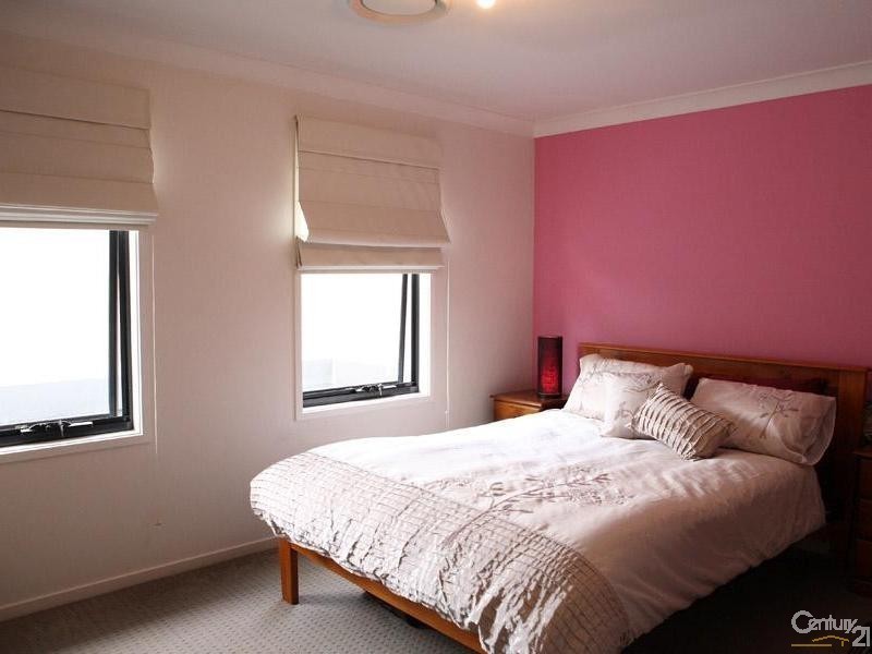 28 Benson Rd, Beaumont Hills NSW 2155