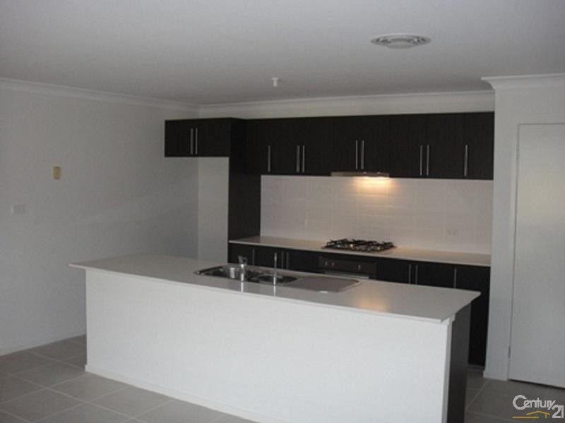 26 Adelong Pde, The Ponds NSW 2769