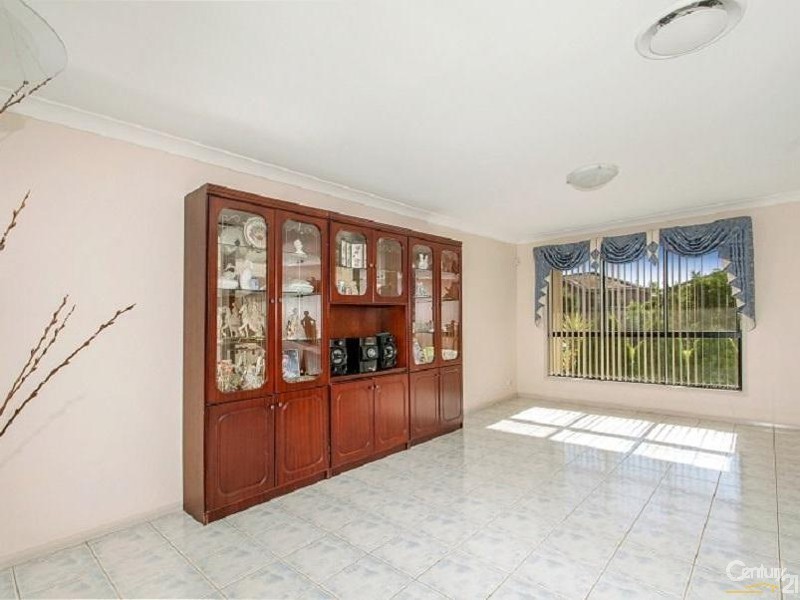 16 Bagala St, Glenwood NSW 2768