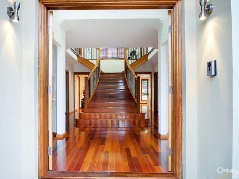 23 Glasshouse Rd, Beaumont Hills NSW 2155