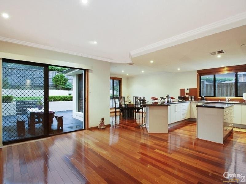 23 Glasshouse Rd, Beaumont Hills NSW 2155