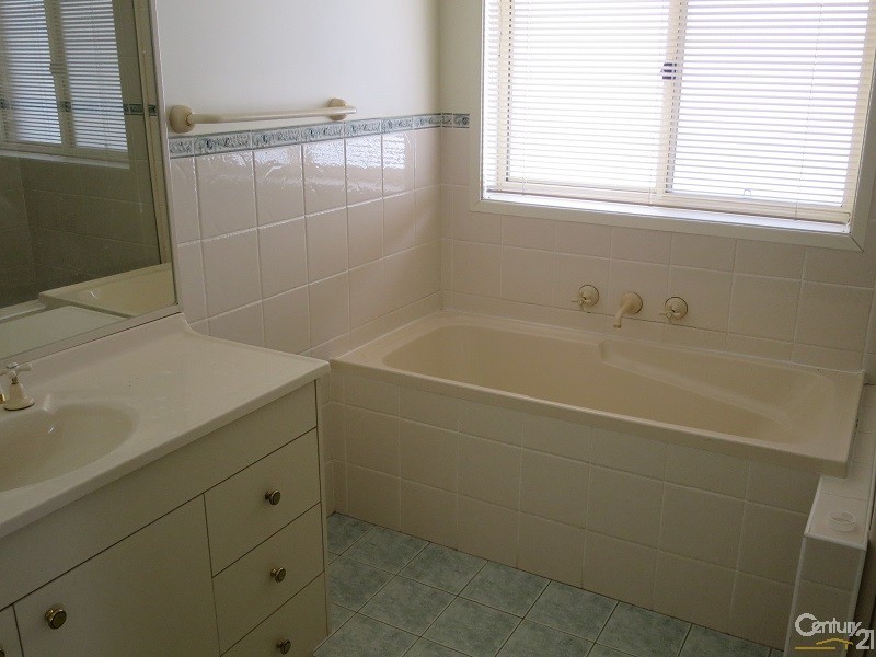 21 Patriot Place, Rouse Hill NSW 2155