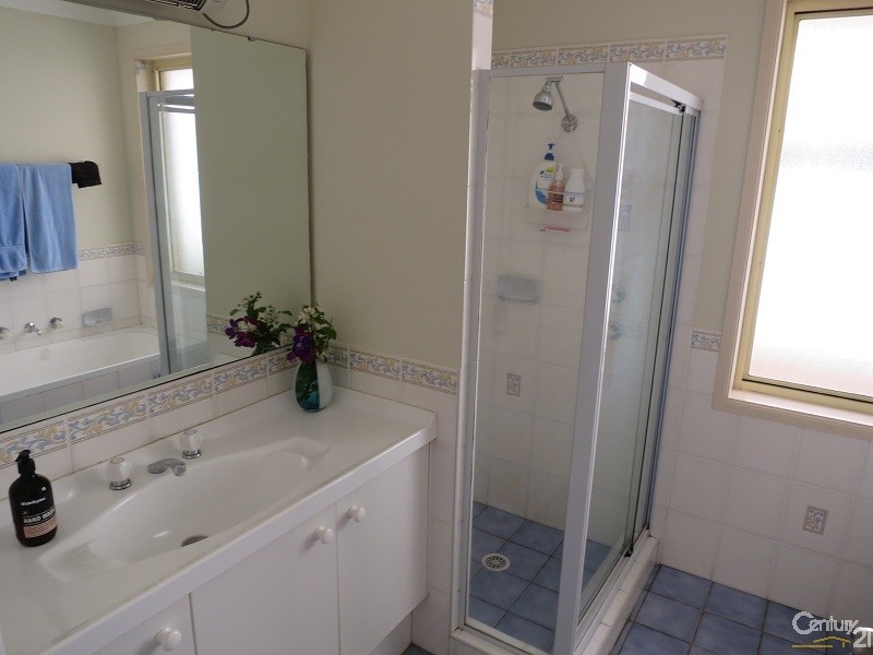 4 Coachwood Cres, Rouse Hill NSW 2155