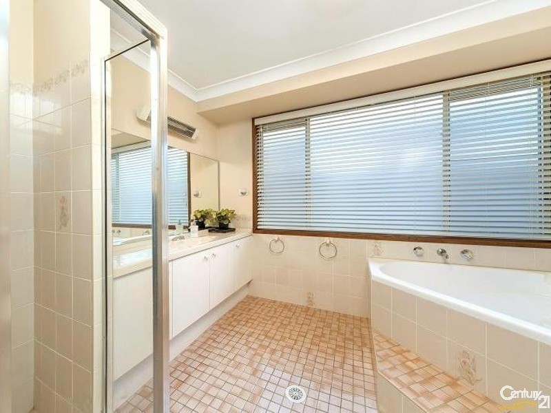 23 Zammit Ave, Quakers Hill NSW 2763