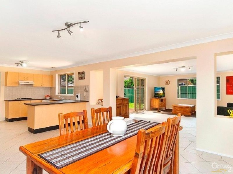 6 Clonmore, Kellyville Ridge NSW 2155