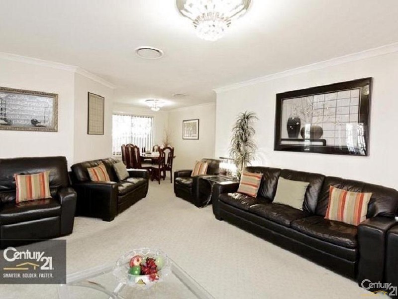 17 Wicklow Place, Rouse Hill NSW 2155