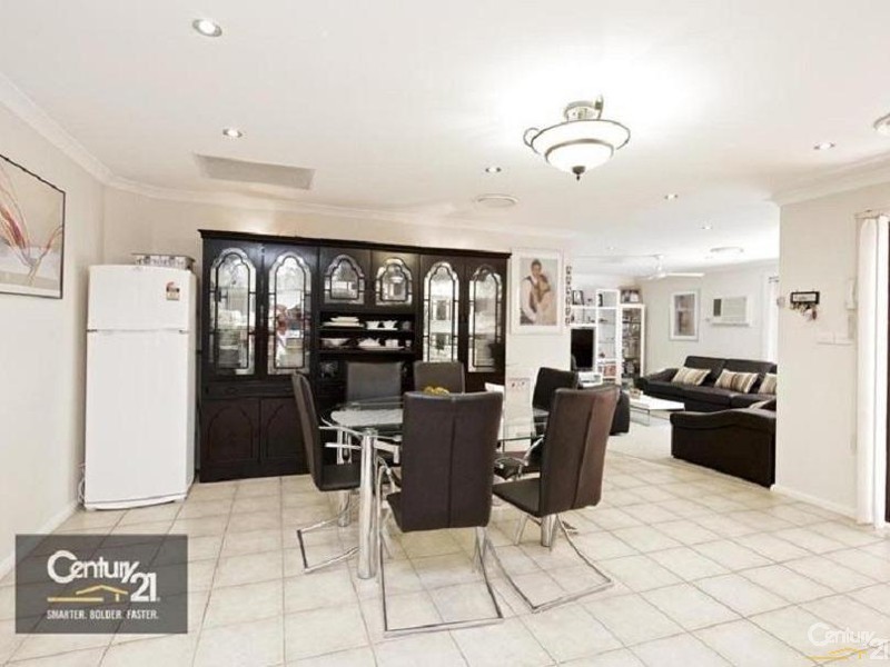 17 Wicklow Place, Rouse Hill NSW 2155