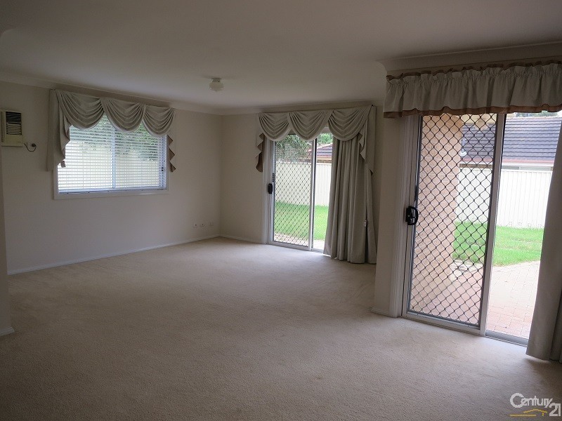 40 Sorrento Drive, Glenwood NSW 2768