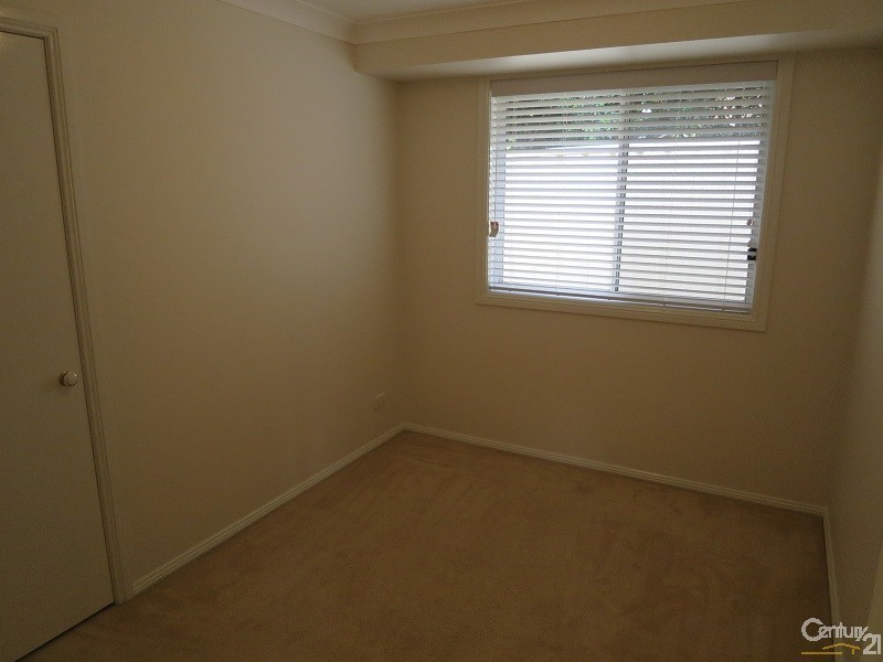 40 Sorrento Drive, Glenwood NSW 2768