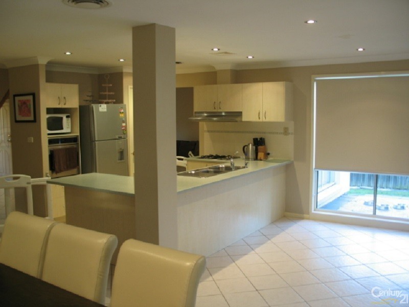 6 Hyatt Close, Rouse Hill NSW 2155