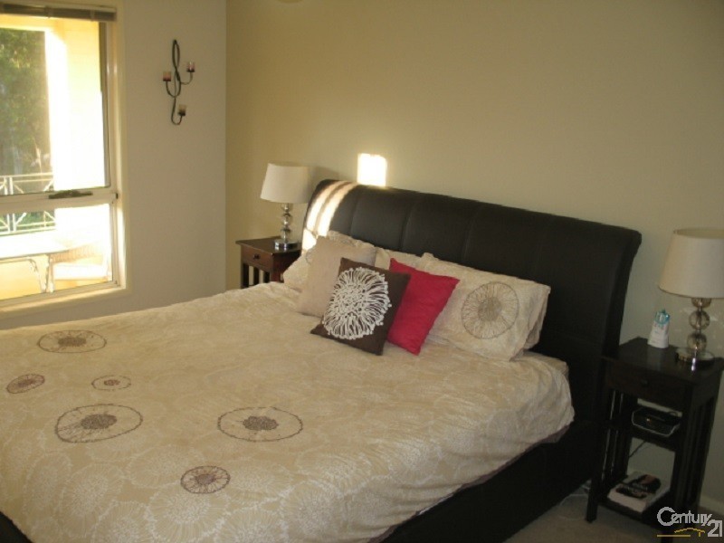 6 Hyatt Close, Rouse Hill NSW 2155