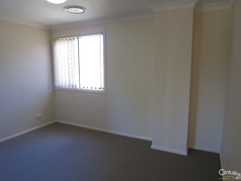 16 Millcroft Way, Beaumont Hills NSW 2155