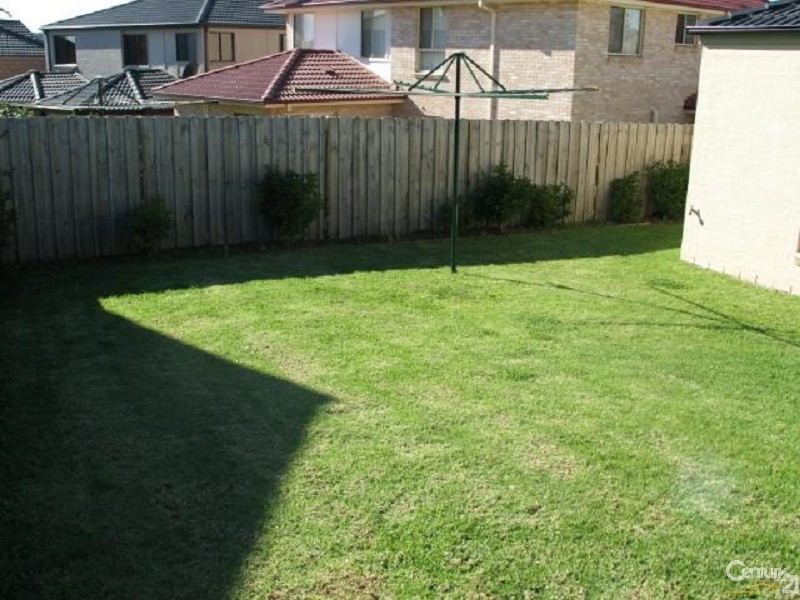 8 Meredith Ave, Kellyville NSW 2155
