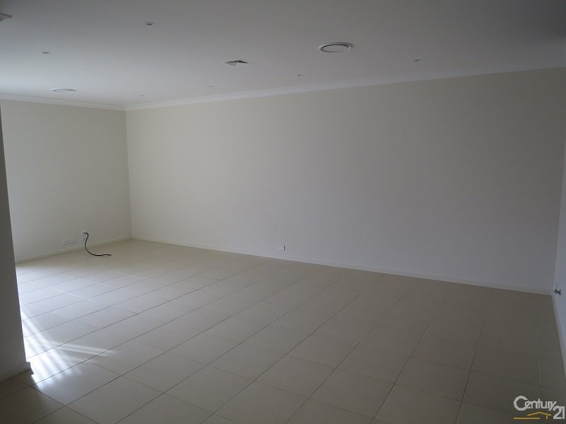 19 Kelby St, The Ponds NSW 2769