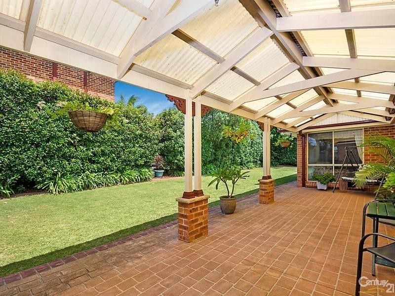 8 Spofforth Ave, Rouse Hill NSW 2155
