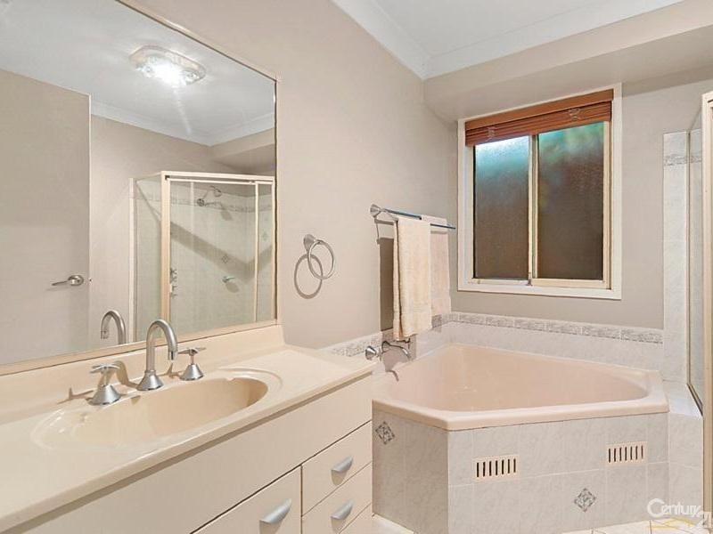 82 Meurants Lane, Glenwood NSW 2768