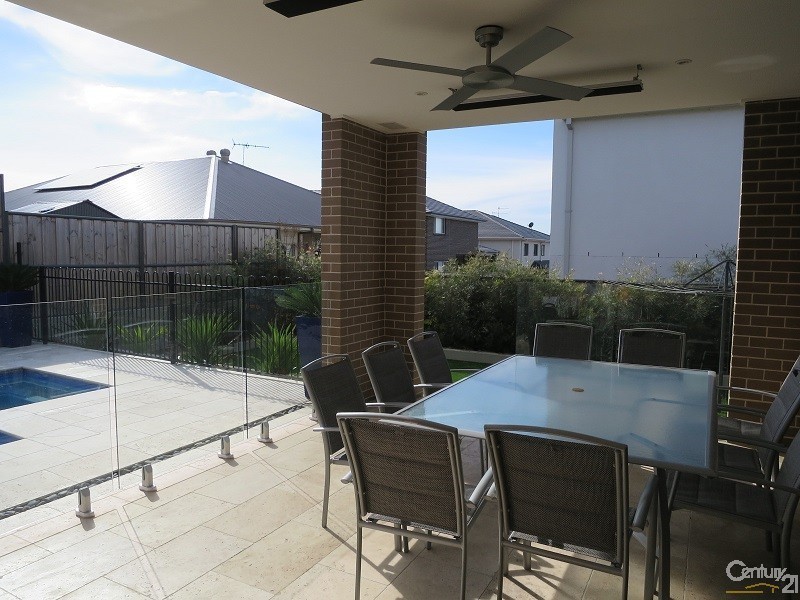 21 Balmoral Rd, Kellyville NSW 2155