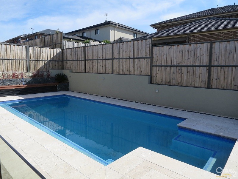 21 Balmoral Rd, Kellyville NSW 2155