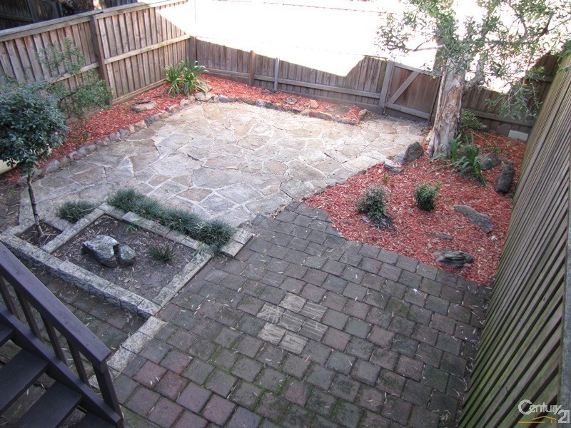 14/2 Cross St, Baulkham Hills NSW 2153