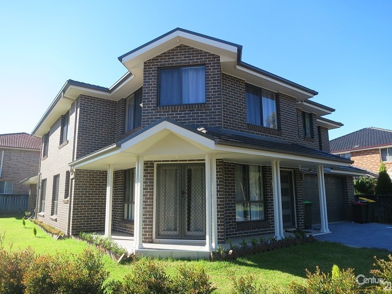 1/2 River Oak Cct, Kellyville NSW 2155