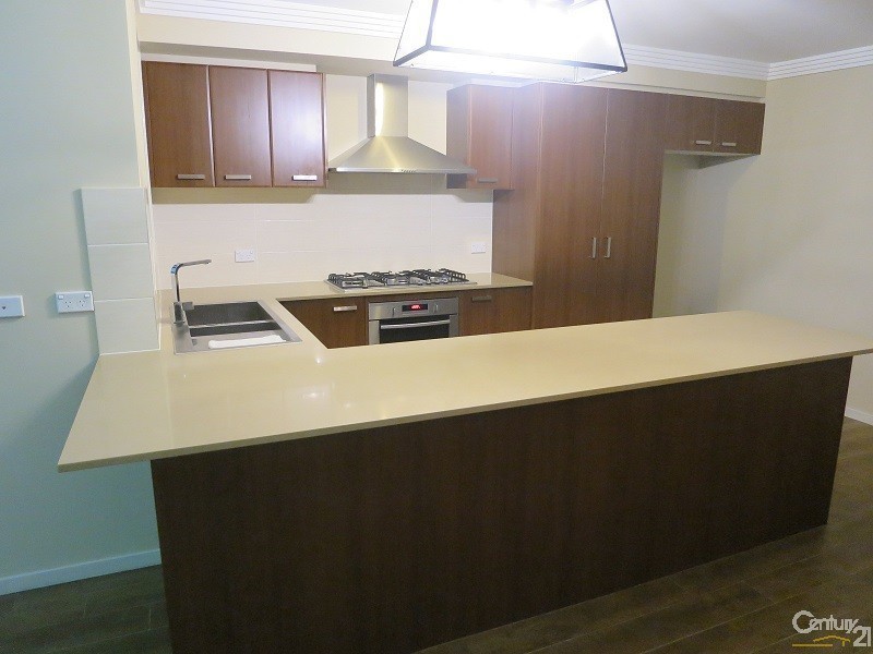 1/2 River Oak Cct, Kellyville NSW 2155