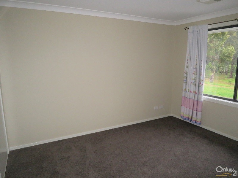 2/2 River Oak Cct, Kellyville NSW 2155