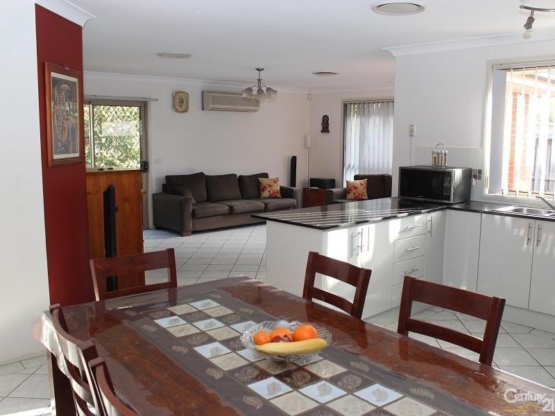 31 Lucas Cct, Kellyville NSW 2155