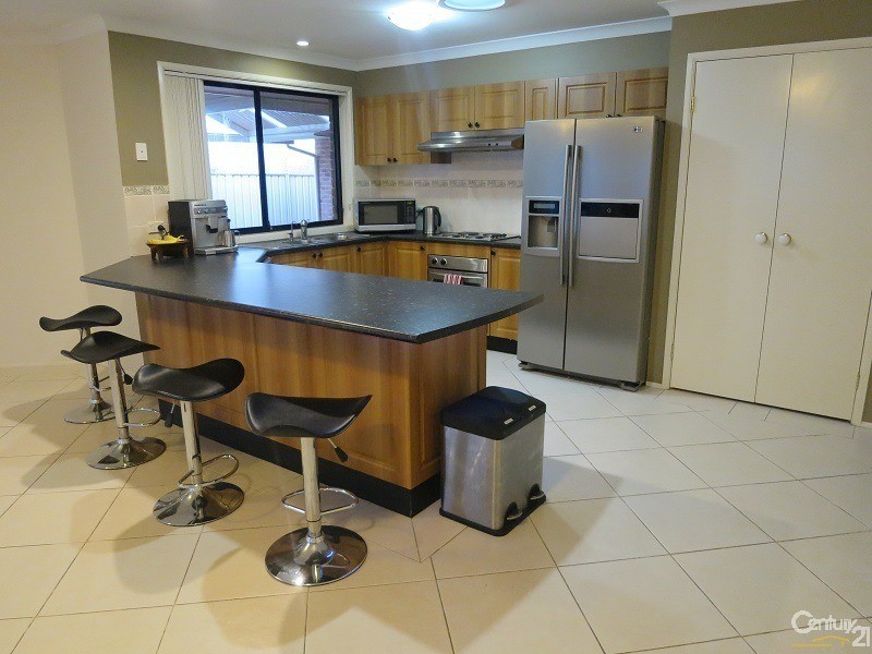 10 Greensborough Ave, Rouse Hill NSW 2155