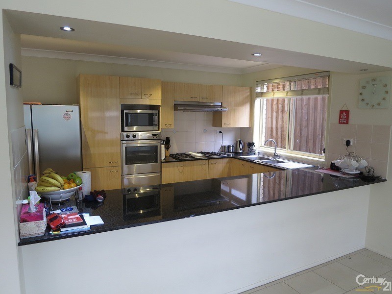 8 Botanical Drive, Kellyville NSW 2155