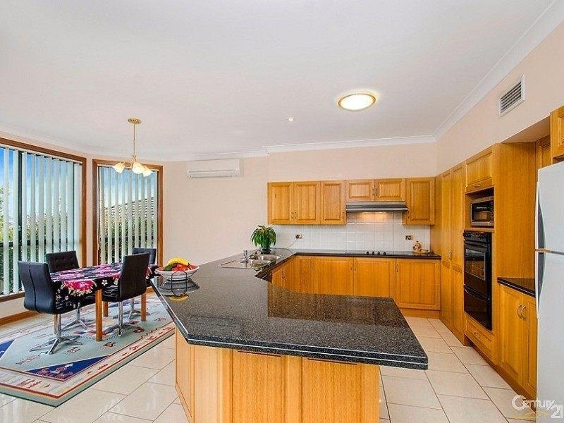 32 Glasshouse Road, Beaumont Hills NSW 2155