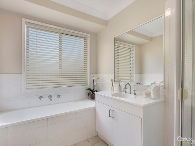 24 Blueberry Grove, Glenwood NSW 2768