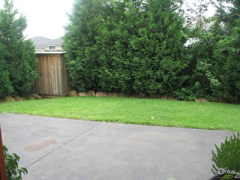 132 Perfection Ave, Stanhope Gardens NSW 2768