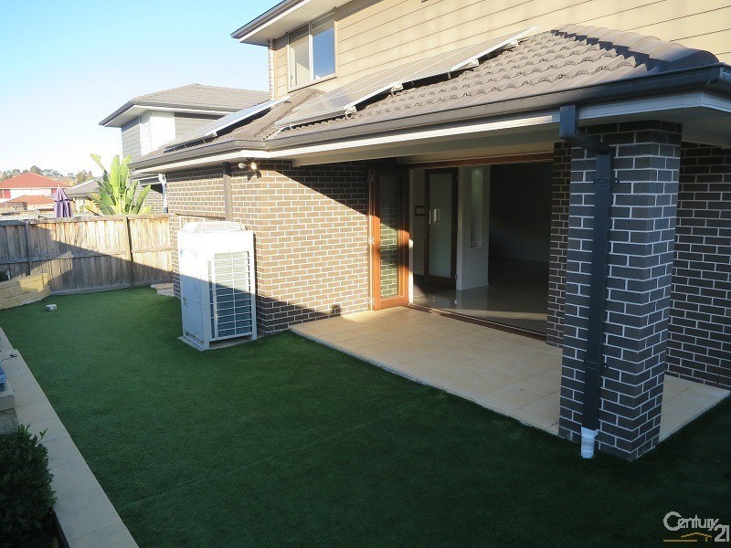 36 Freshwater Rd, Rouse Hill NSW 2155