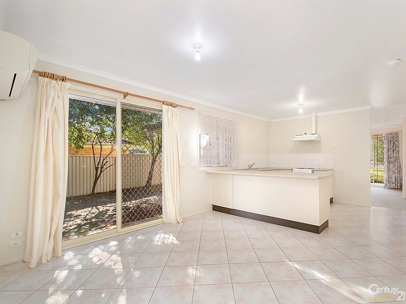 4 Hillcrest Road, Quakers Hill NSW 2763