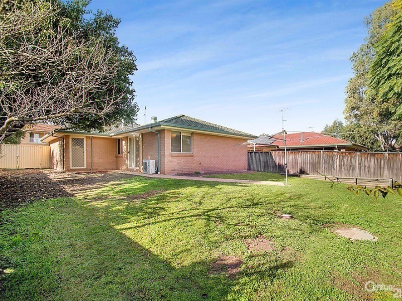 4 Hillcrest Road, Quakers Hill NSW 2763