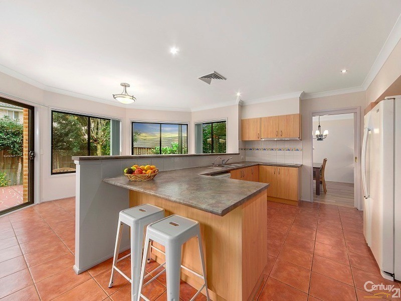 98 Lucas Cct, Kellyville NSW 2155