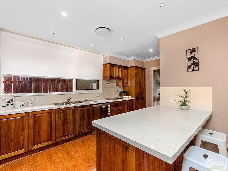 155 Parsonage Rd, Castle Hill NSW 2154