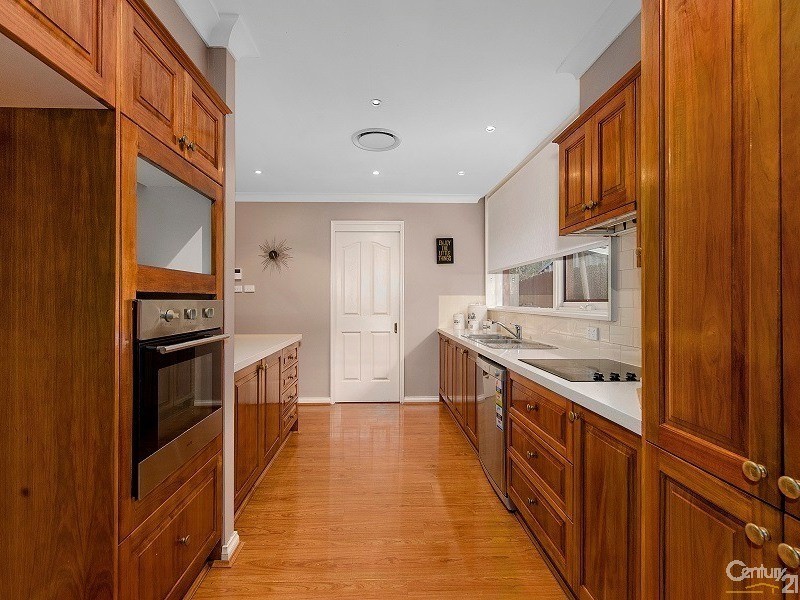 155 Parsonage Rd, Castle Hill NSW 2154