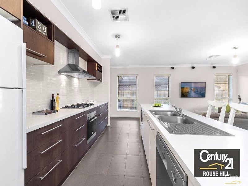 35 Coobowie Drive, The Ponds NSW 2769