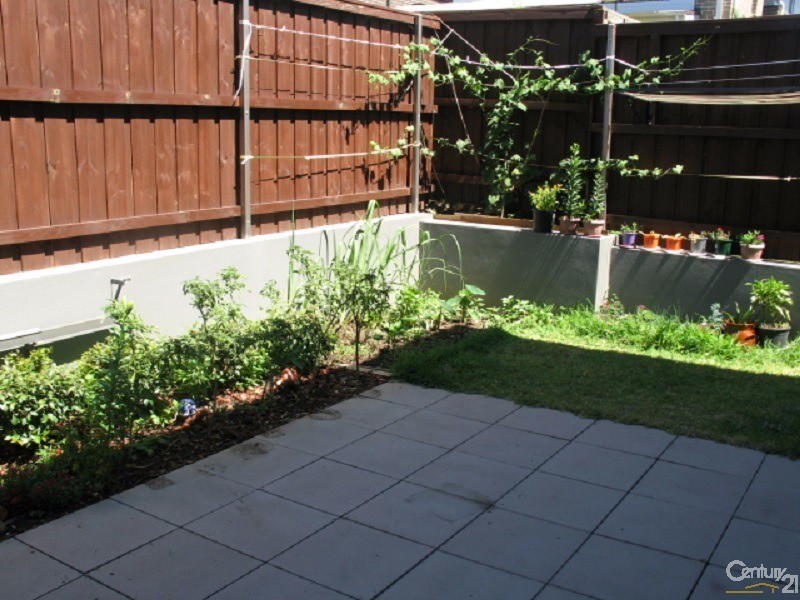 46 Caddies Blvd, Rouse Hill NSW 2155