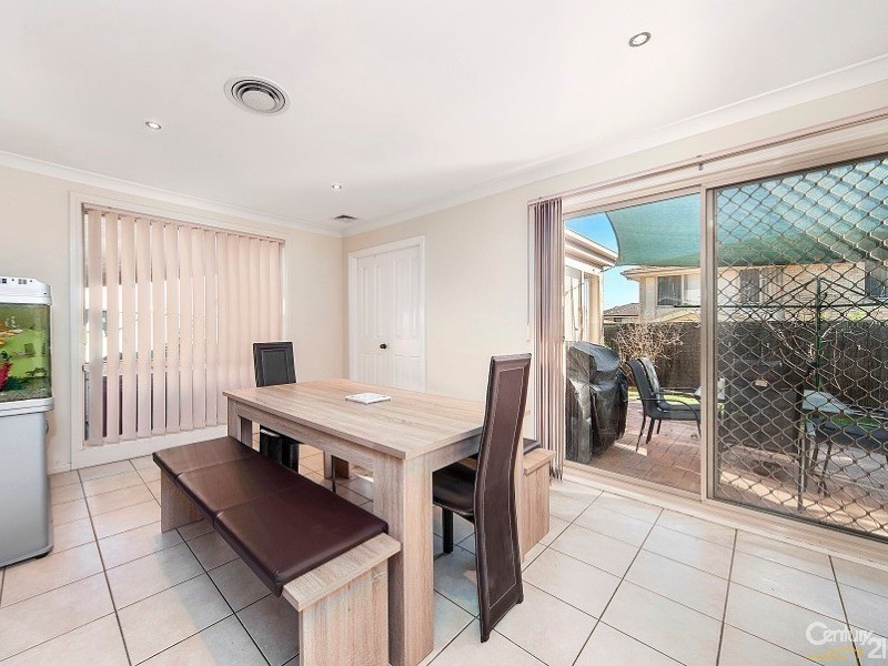 25 Panmure St, Rouse Hill NSW 2155
