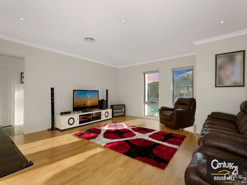 2 Emperor Ave, The Ponds NSW 2769