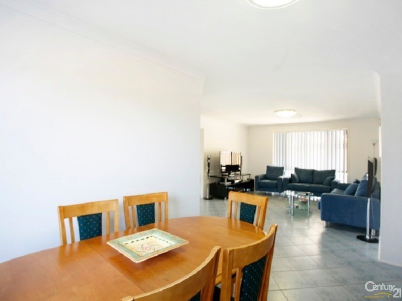 11 Turnberry Way, Rouse Hill NSW 2155