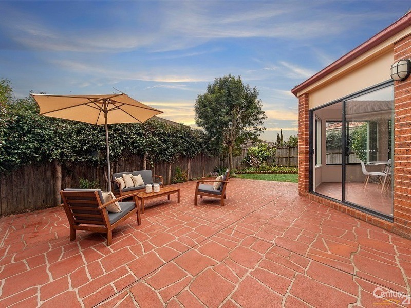 98 Lucas Cct, Kellyville NSW 2155