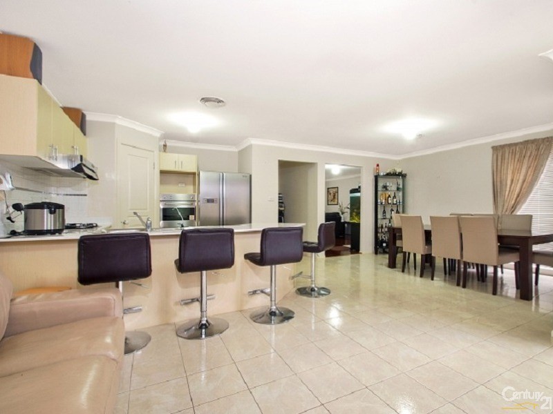 45 Wilkins Ave, Beaumont Hills NSW 2155