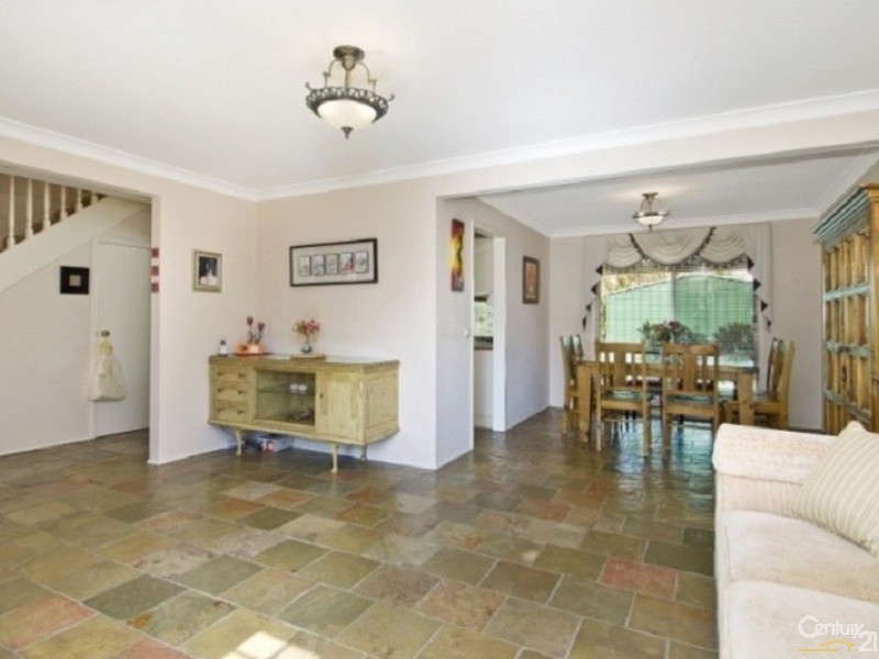 21 Kinsella Court, Kellyville NSW 2155